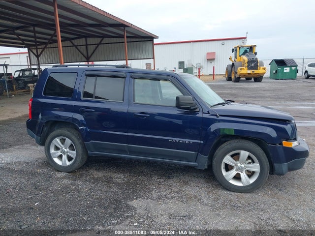 1C4NJPBB3FD429998 Jeep Patriot Sport
