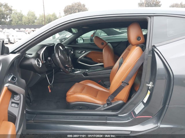 Chevrolet Camaro 2lt 2017 1G1FD1RS3H0108030 Image 6