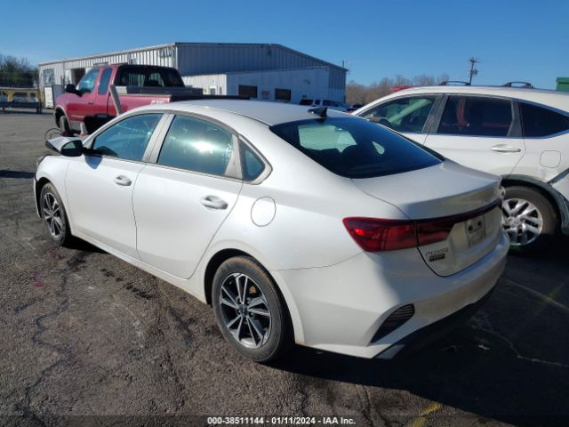 3KPF24AD7PE541030 KIA Forte Lxs