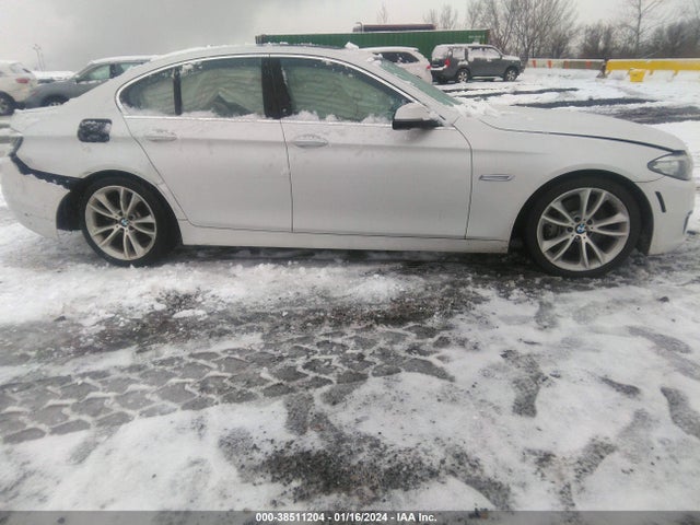BMW 535i Xdrive 2016 WBA5B3C5XGG252717 Image 13