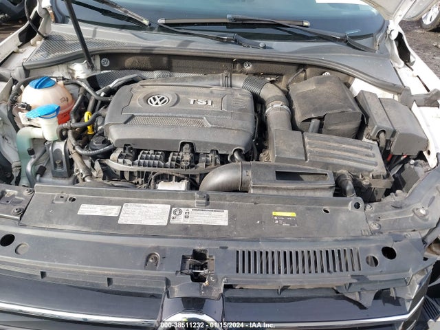 1VWBT7A35EC119036 Volkswagen Passat 1.8t Sport