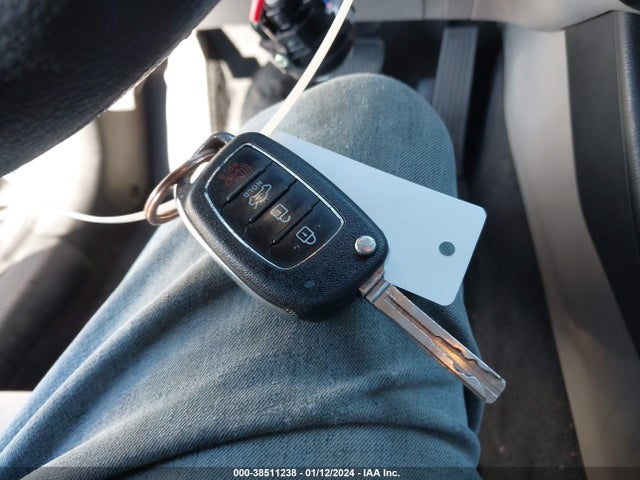 Hyundai SONATA SE 2018 5NPE24AF6JH722605 Image 11