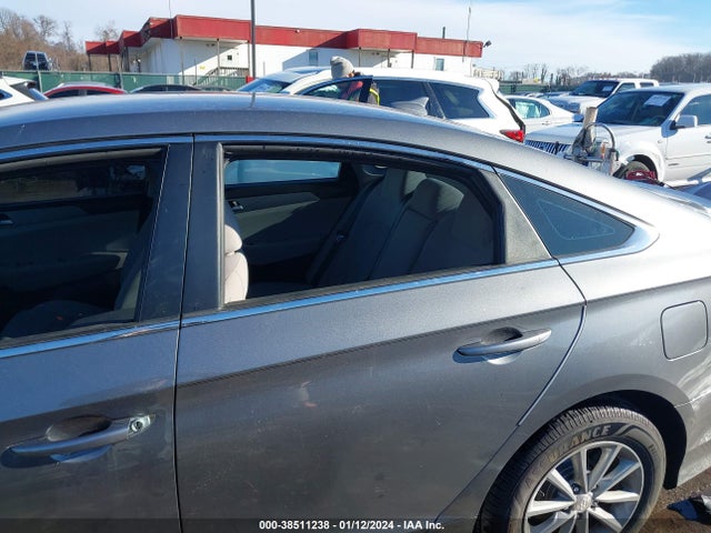 Hyundai SONATA SE 2018 5NPE24AF6JH722605 Image 6
