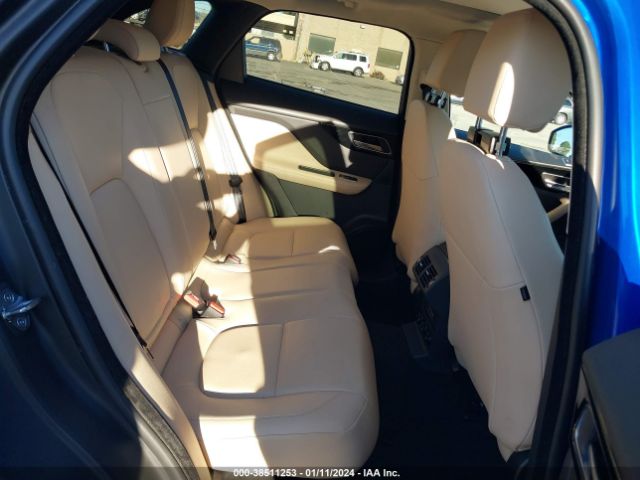 2020 JAGUAR F-PACE SADCJ2FX8LA633102 Photo 7