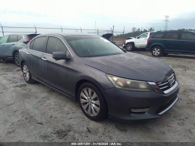 2014 1HGCR2F85EA216487 main image