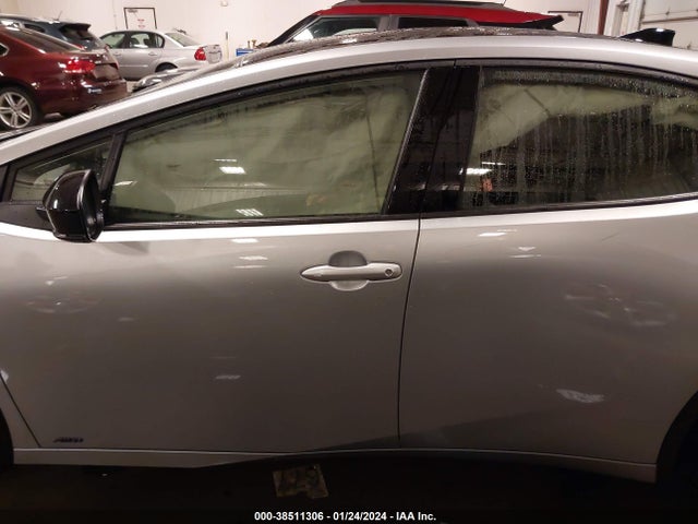Toyota Prius Xle Awd-e 2023 JTDADABU5P3006397 Image 15