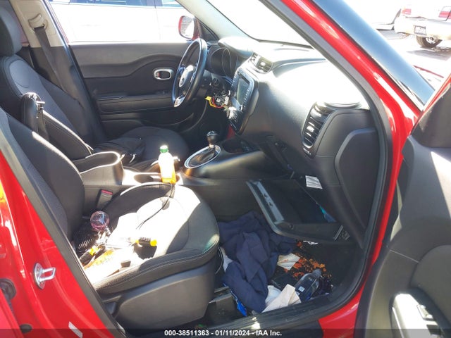 KIA SOUL + 2018 KNDJP3A59J7573855 Image 5