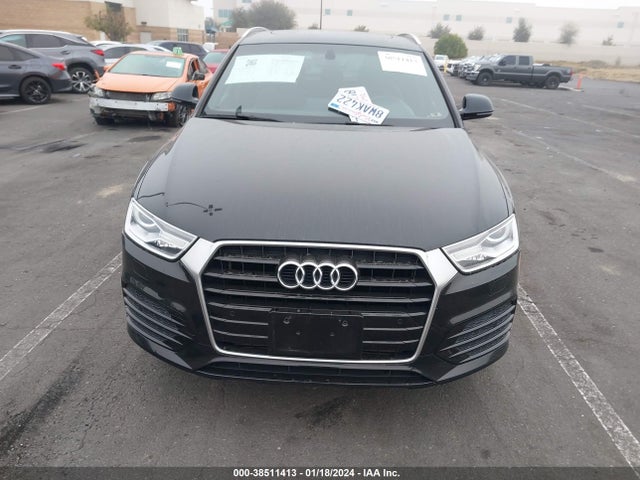 WA1BCCFSXJR023268 Audi Q3 2.0t Premium/2.0t Sport Premium