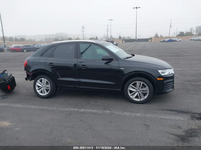 WA1BCCFSXJR023268 Audi Q3 2.0t Premium/2.0t Sport Premium