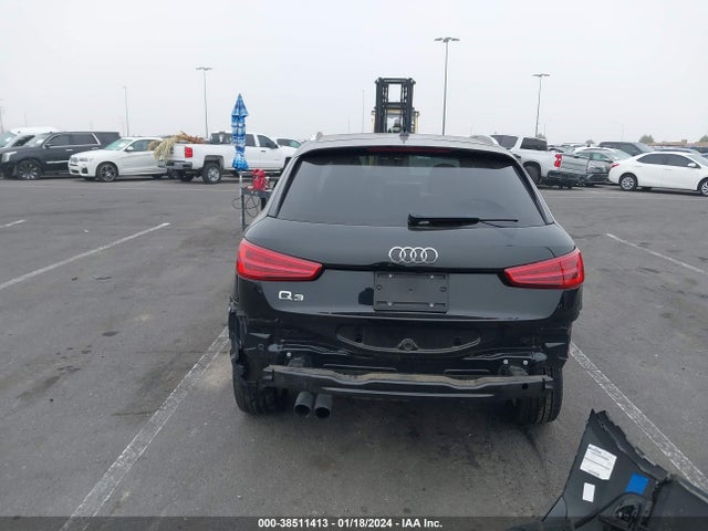 WA1BCCFSXJR023268 Audi Q3 2.0t Premium/2.0t Sport Premium
