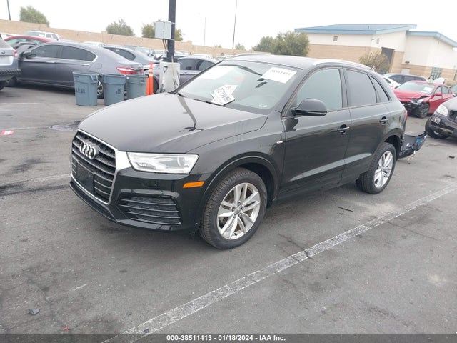 WA1BCCFSXJR023268 Audi Q3 2.0t Premium/2.0t Sport Premium