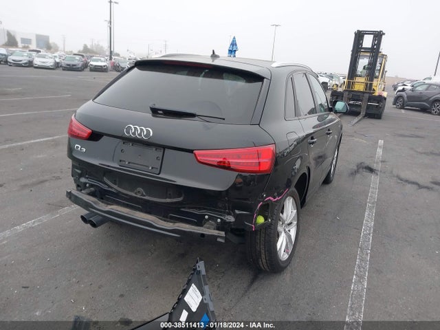 WA1BCCFSXJR023268 Audi Q3 2.0t Premium/2.0t Sport Premium