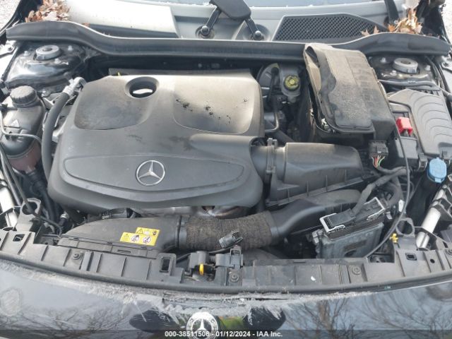 WDCTG4GB1KU008220 Mercedes-Benz Gla 250 4matic