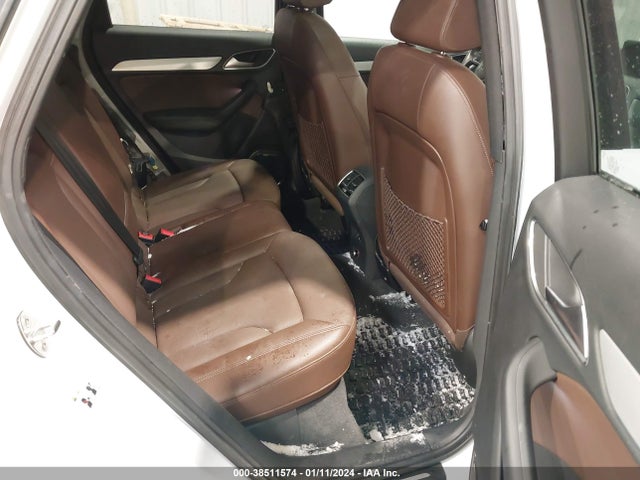 WA1JCCFS5JR023643 Audi Q3 2.0t Premium/2.0t Sport Premium