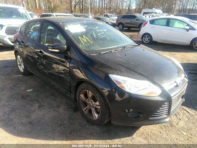 2014 FORD FOCUS SE VIN: 1FADP3K29EL415598