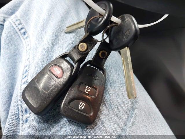2012 HYUNDAI ACCENT GLS VIN: KMHCU4AE0CU244596