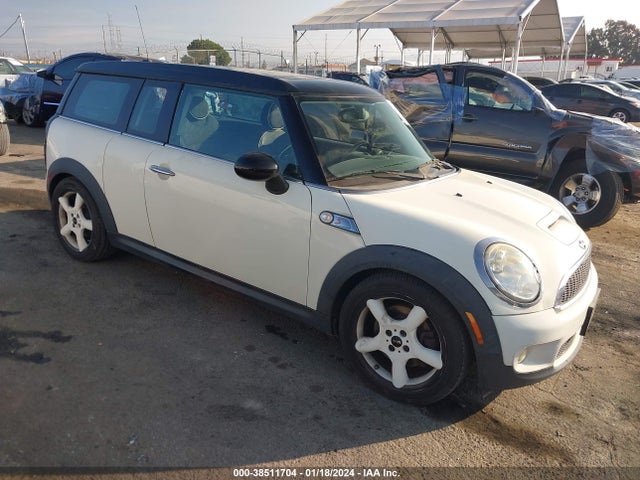 2009 MINI COOPER S CLUBMAN WMWMM33519TP91873 Photo 0