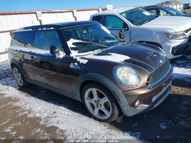 2008 MINI COOPER S CLUBMAN WMWMM335X8TP88825 Photo 0