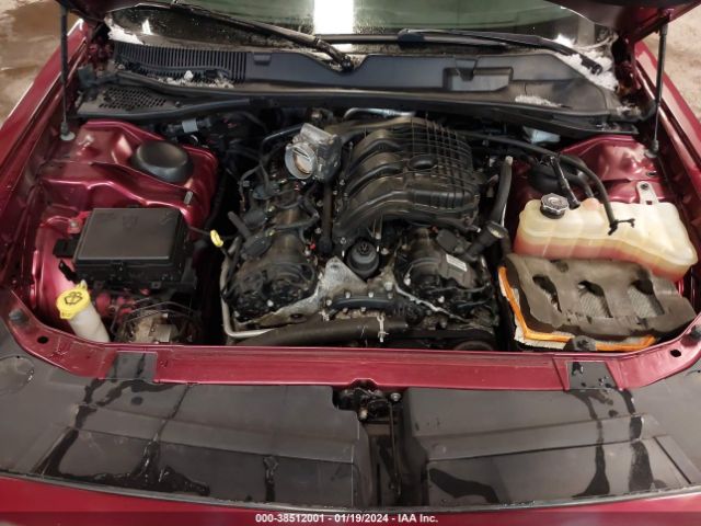 2C3CDZGG8JH217340 Dodge Challenger Gt Awd