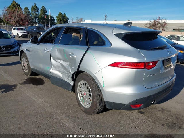2020 JAGUAR F-PACE SADCS2FX9LA636555 Photo 2