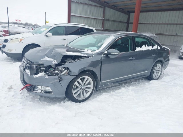 1VWCS7A39GC062303 Volkswagen Passat 1.8t Sel