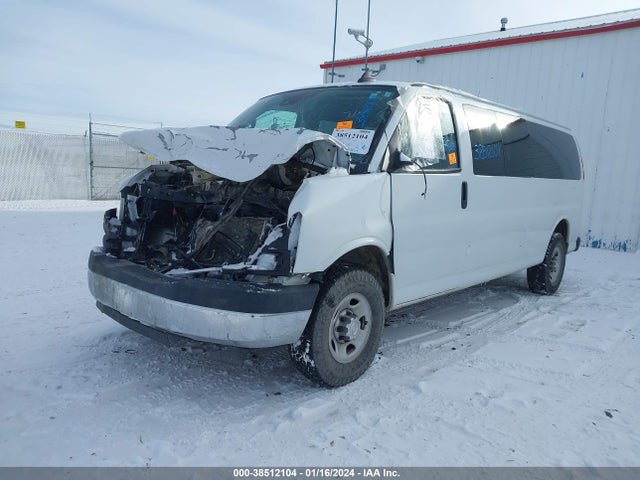 Chevrolet Express Passenger Rwd 3500 Extended Wheelbase Lt 2020 1GAZGPFG4L1180493 Image 2