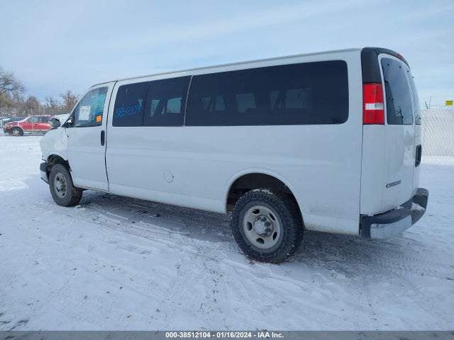 Chevrolet Express Passenger Rwd 3500 Extended Wheelbase Lt 2020 1GAZGPFG4L1180493 Image 3