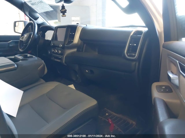 2021 RAM 1500 BIG HORN 4X4 6'4 BOX VIN: 1C6SRFBT3MN672630