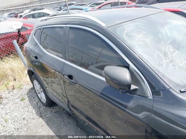 JN1BJ1CP3HW007931 Nissan Rogue Sport Sv