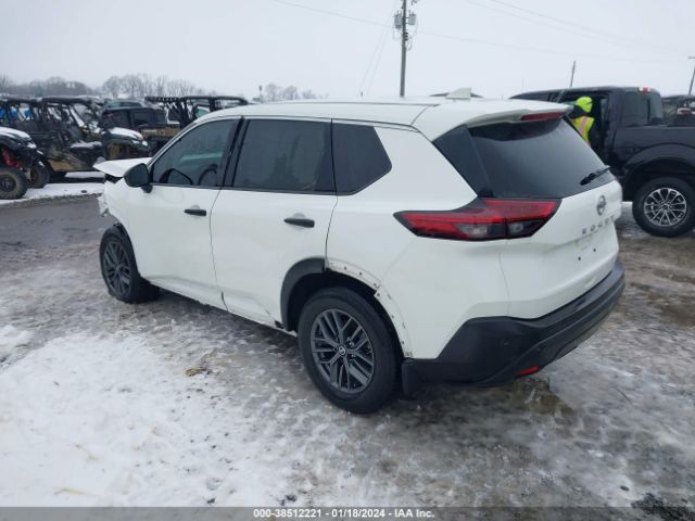 5N1AT3AA5MC840988 Nissan Rogue S Fwd