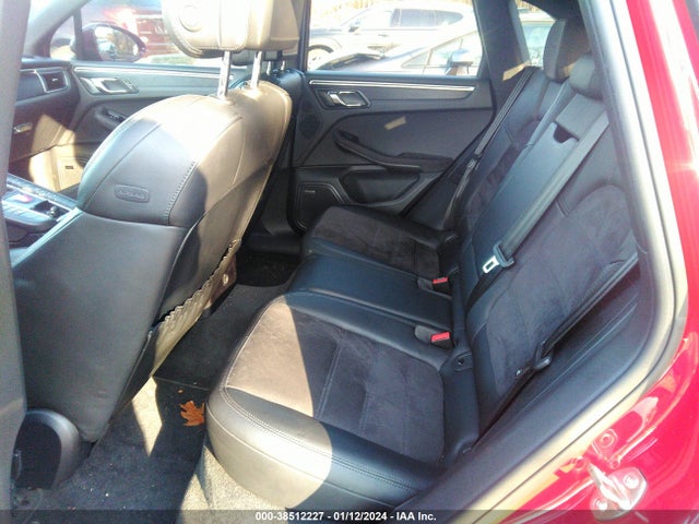 2017 PORSCHE MACAN WP1AG2A52HLB52845 Photo 7