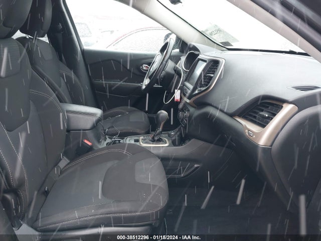 1C4PJMCB6FW534223 Jeep Cherokee Latitude