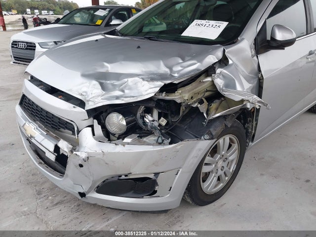 1G1JD5SH2G4150177 Chevrolet Sonic Lt Manual