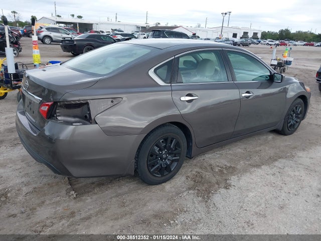 Nissan Altima 2.5 S 2016 1N4AL3AP9GC230126 Image 4