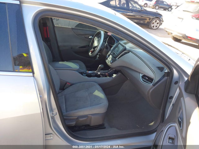 Chevrolet Malibu 1fl 2017 1G1ZC5ST4HF270515 Image 5
