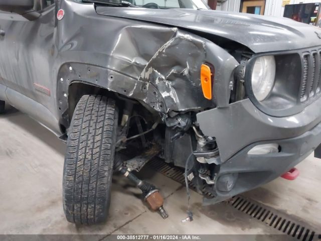 ZACNJBC10LPL74901 Jeep Renegade Trailhawk 4x4