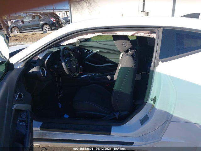 Chevrolet Camaro 1ls 2017 1G1FA1RX5H0170386 Image 5