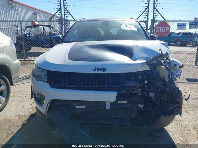 3C4NJDDB6HT675128 Jeep New Compass Trailhawk 4x4