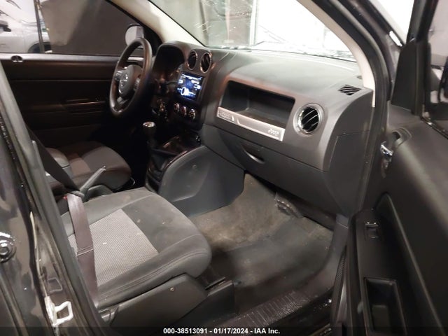 2014 JEEP COMPASS SPORT VIN: 1C4NJDBB8ED852928