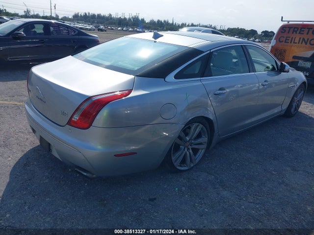 2015 JAGUAR XJ SAJWJ2GD4F8V77542 Photo 3