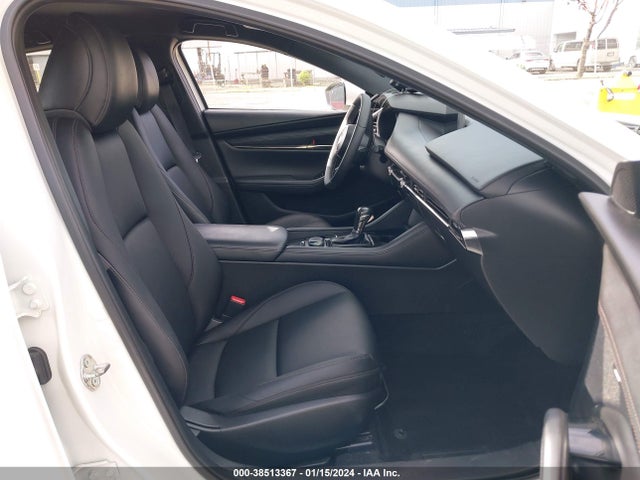 2019 MAZDA MAZDA3 PREFERRED PACKAGE VIN: JM1BPAMM1K1133239