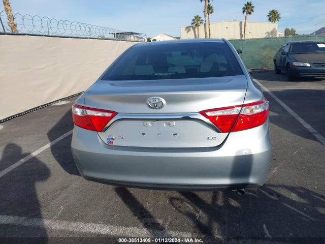Toyota CAMRY LE 2015 4T4BF1FK8FR445191 Image 16