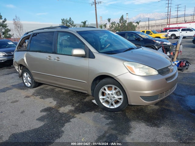 2005 TOYOTA SIENNA XLE VIN: 5TDZA22C45S330137