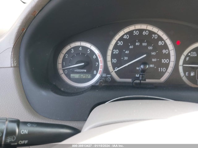 2005 TOYOTA SIENNA XLE VIN: 5TDZA22C45S330137