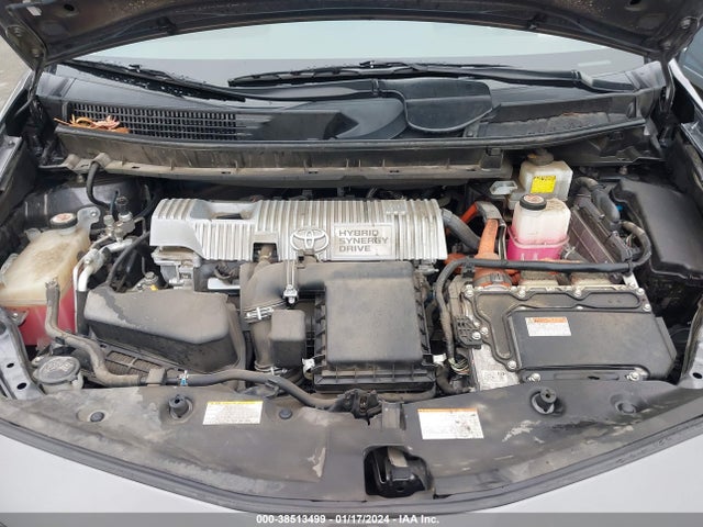 Toyota Prius V Four 2017 JTDZN3EU2HJ062835 Image 10