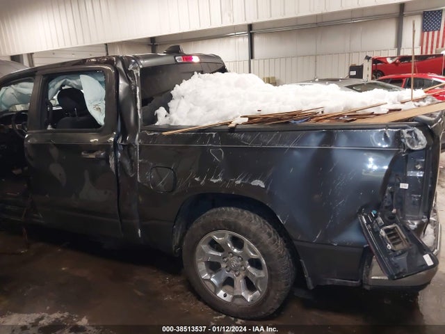 2019 RAM 1500 BIG HORN/LONE STAR 4X4 5'7 BOX VIN: 1C6SRFFT8KN566441