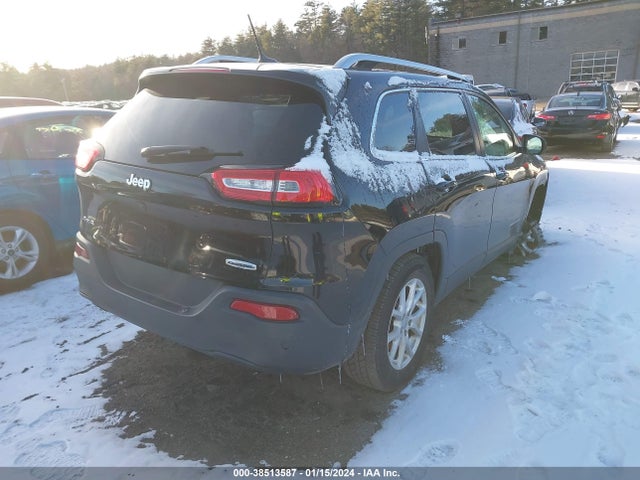 1C4PJMCB2HW665507 Jeep Cherokee Latitude 4x4