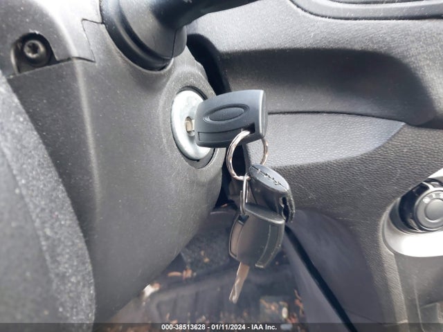 2014 FORD FIESTA S VIN: 3FADP4TJ5EM190171