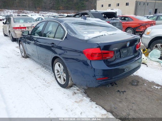 BMW 330i Xdrive 2017 WBA8D9G54HNU59220 Image 3