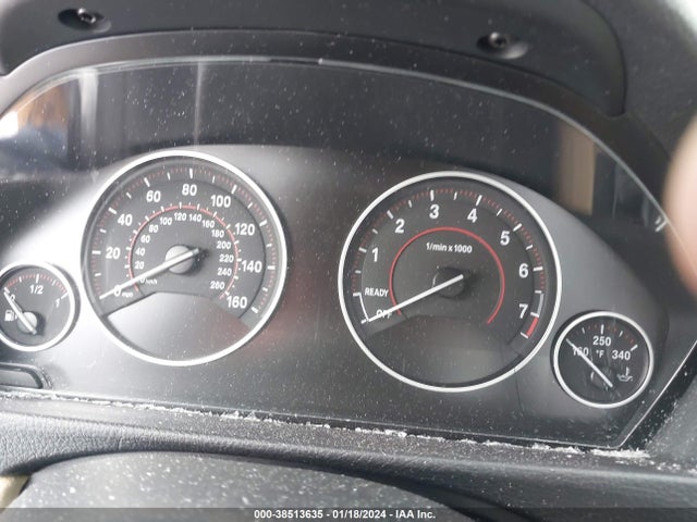 BMW 330i Xdrive 2017 WBA8D9G54HNU59220 Image 7